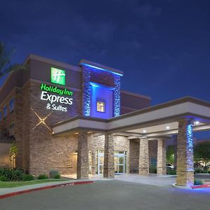 Holiday Inn Express & Suites - Gilbert - East Mesa, An Ihg Hotel